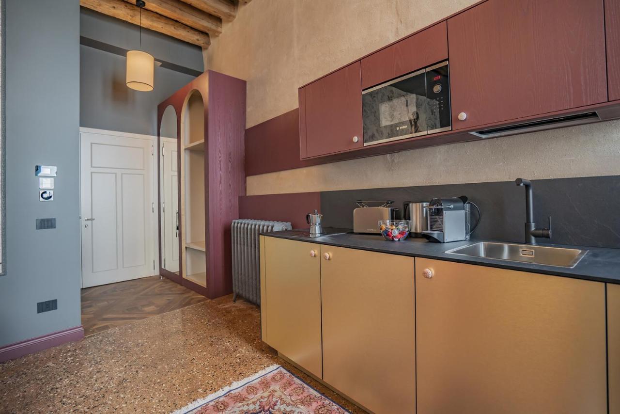 Corte Rubbi 7 Deluxe Apartment Venedig Eksteriør billede
